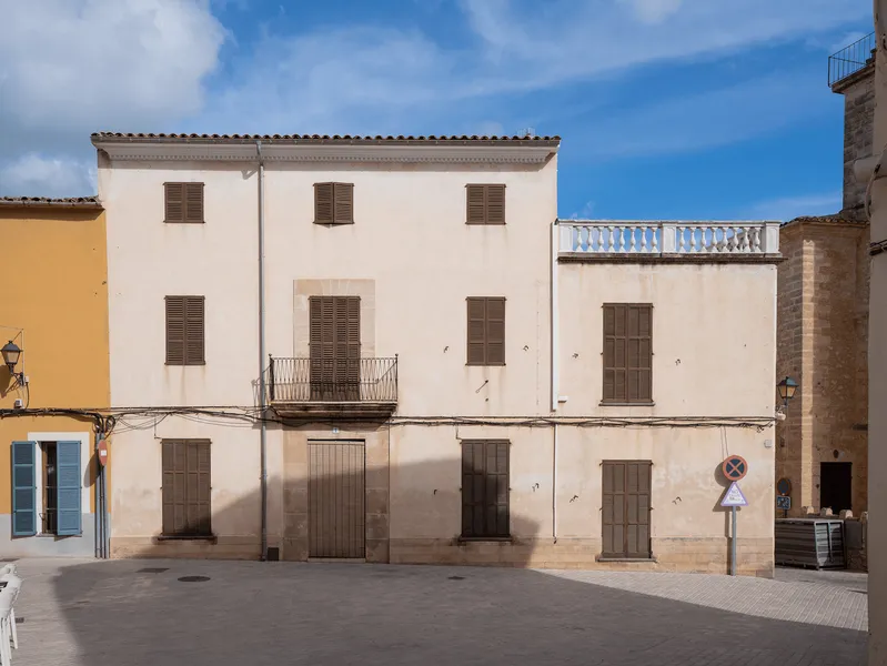 Historic property with high potential in Son Servera — photo 1