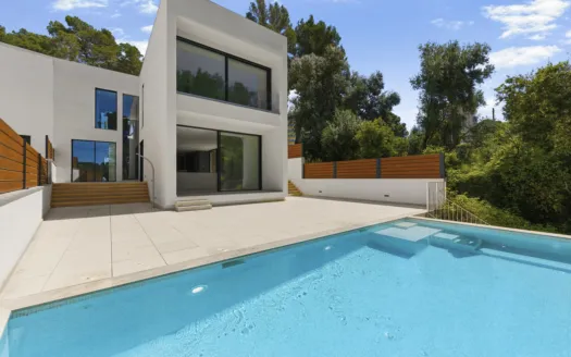 Cala Nova: Newly built villa of 270 m² near Palma — photo 1