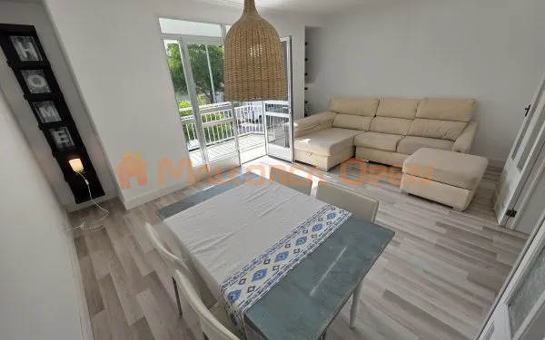 First floor with open ceiling and private terrace – Avenida Sa Fonera, Porto Cristo — photo 4