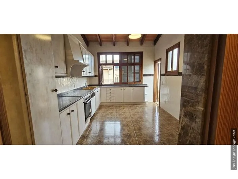 Penthouse for sale on Calle de Formentera — photo 1