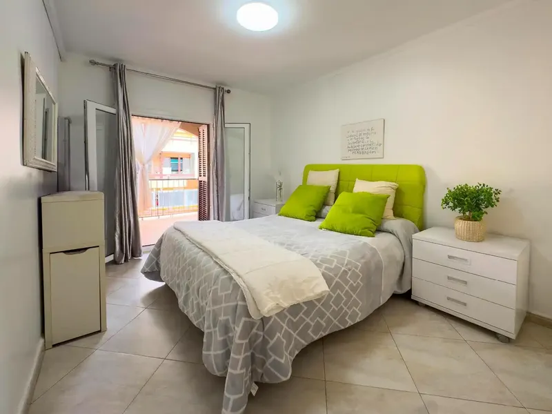 If your family needs more space or you are looking for your first home, this apartment in Cala Millor stands out for its spaciousness and comfort — photo 10