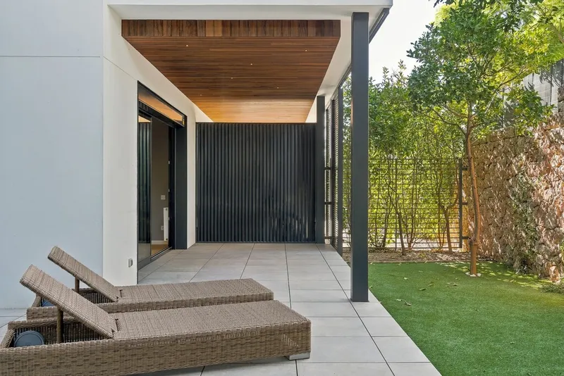 Top quality apartment for sale in Son Quint with good rental potential and private terrace — photo 7