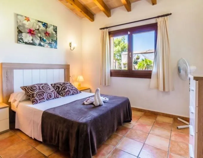 Large rustic finca with holiday license in Arta — photo 11