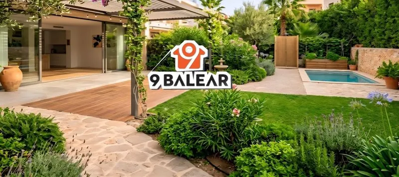 Flat / apartment for sale in Calle de la Salut — photo 1