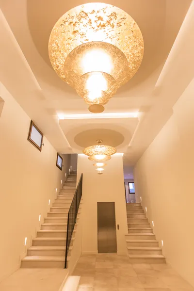 SA TEULADA, Duplex Penthouse with Terrace inside the Palace Can Serra - Cavallería, in the Old Town of Palma — photo 6