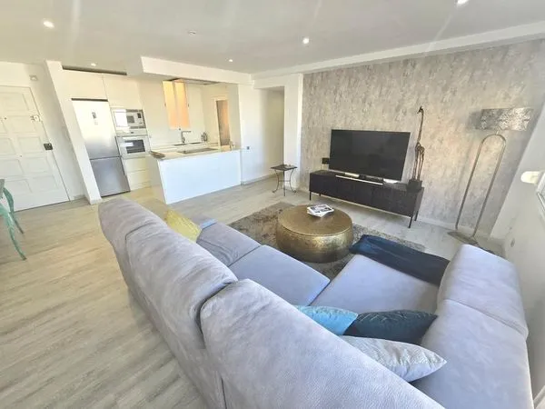 Apartment on Calle del Doctor Barberí, Son Serra - La Vileta - Son Pereto — photo 1