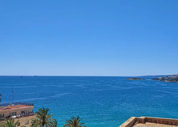 Flat / apartment in Calle Bernat de Santa Eugènia, Cala Major, Palma de Mallorca — photo 1