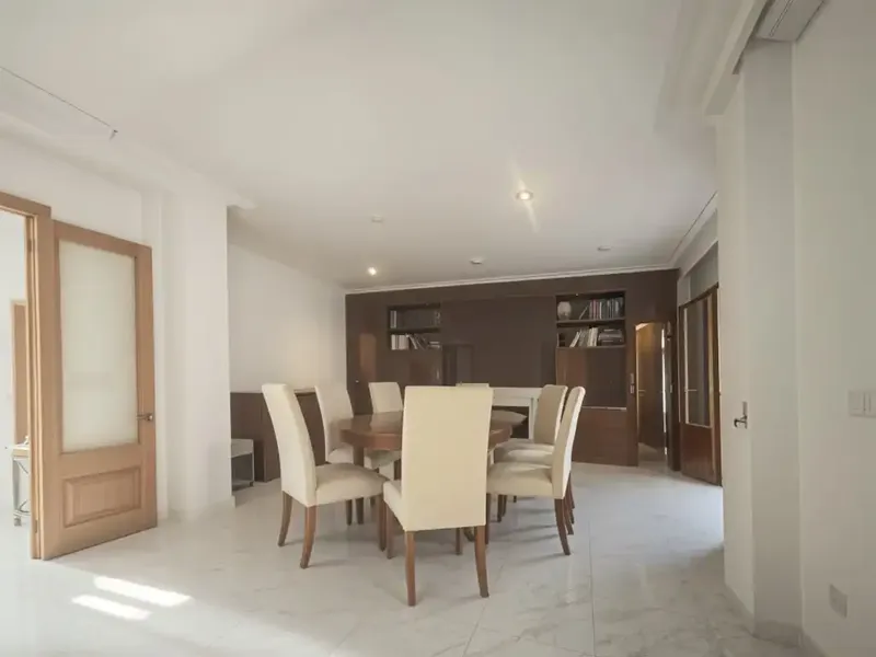 Independent chalet in one of the most exclusive residential areas of Cala Bona. Located on a quiet and well-connected street, this — photo 9