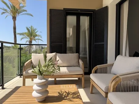 High-end apartment with underground parking and a communal pool in Sa Coma — photo 1