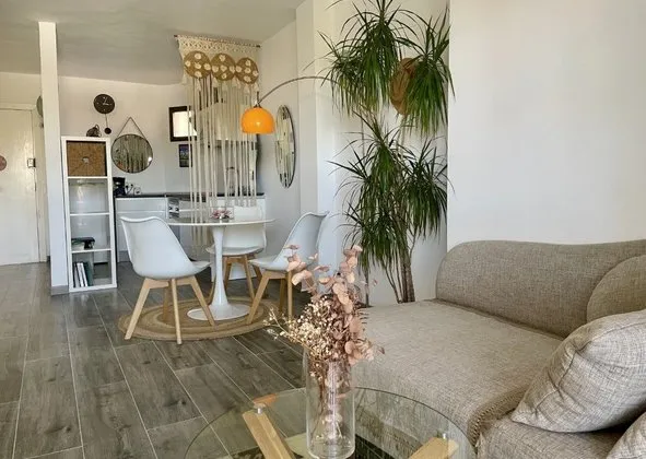 Flat / apartment in Calle Costa i Llobera, Palmanova, Calvià — photo 1