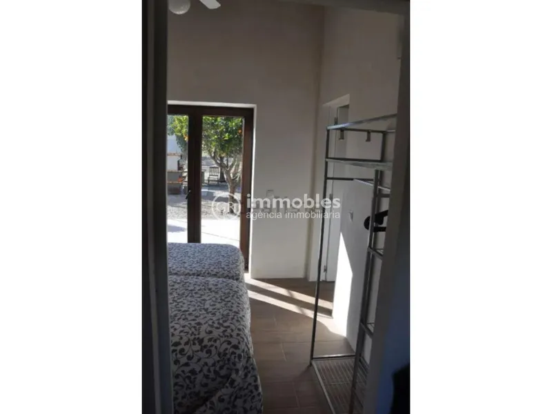 Rustic house — photo 12