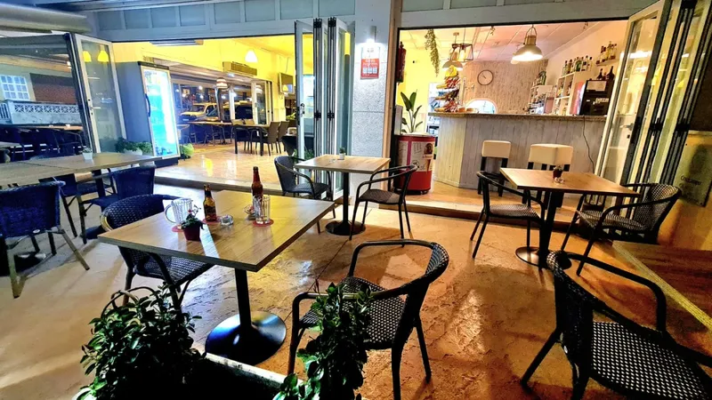 Cafeteria in the center of Cala Ratjada — photo 8