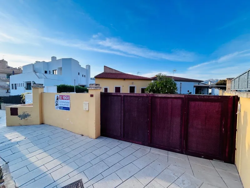Terraced house in Puerto Andratx with many possibilities — photo 1