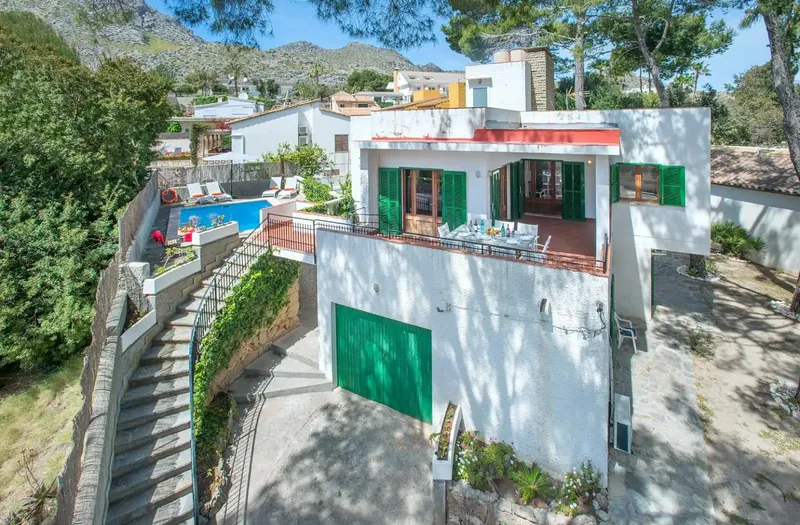 Unique Opportunity! Chalet with holiday license, garden and pool in Cala San Vicente – Pollença — photo 1