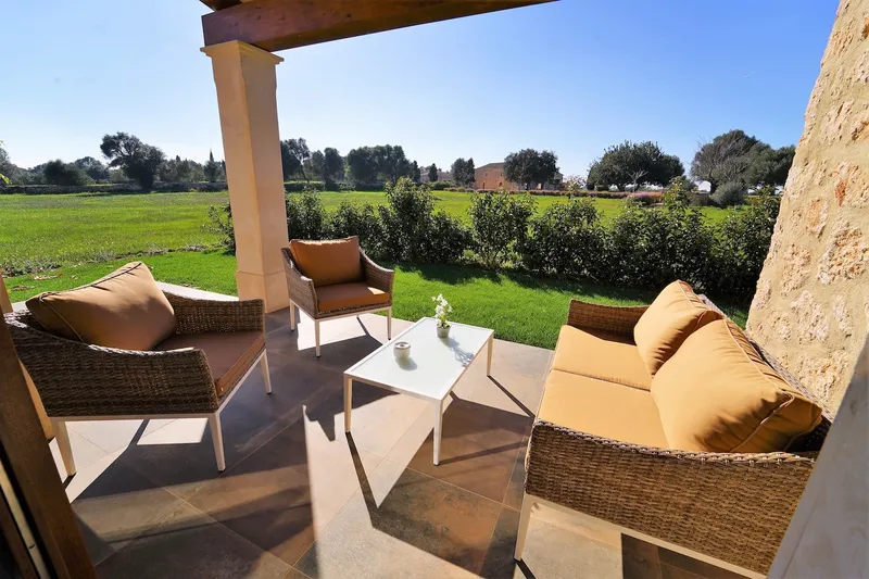 Representative estate as a private residence with fantastic panoramic views — photo 8