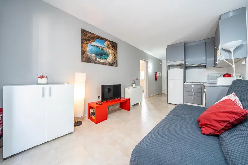 GestPropiedad, presenta este apartamento situado en Cañamel (Capdepera), una oportunidad destacada por su balcón, piscina comunitaria y ubic — photo 5