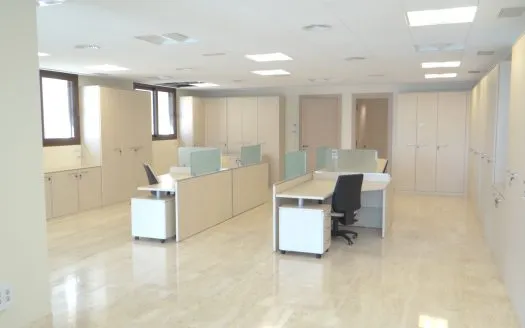 Sea view office in an exceptional location in Joan Miró, close to Porto Pi & Palma center – for rent — photo 1