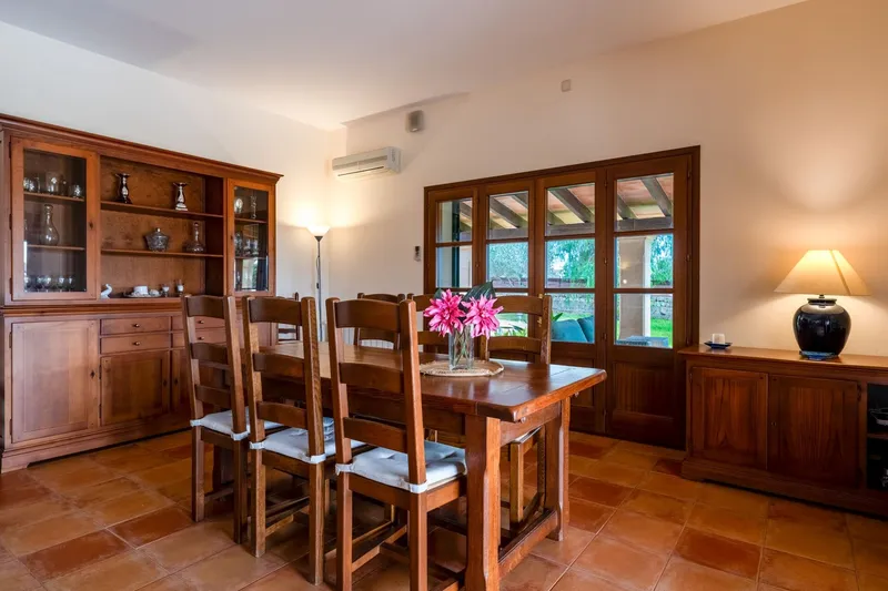 Single-storey finca near Santanyí with holiday rental licence — photo 8
