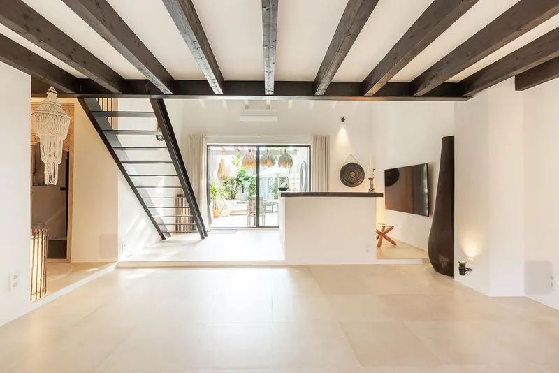 Renovated townhouse with courtyard & guest annex – Alcúdia Old Town — photo 9