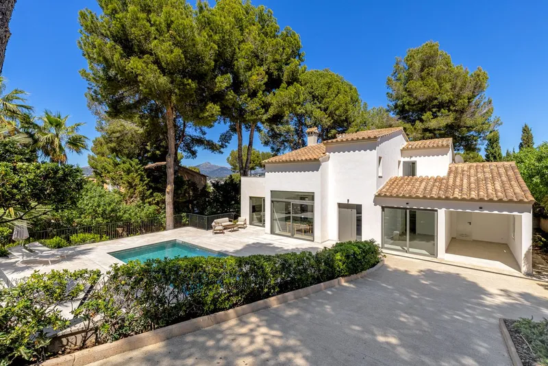 Villa in Santa Ponsa - Modern chalet with pool — photo 2