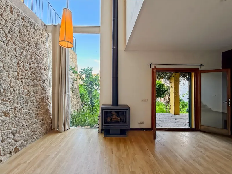 Home in Genova with Sea Views and Holiday Rental License — photo 1