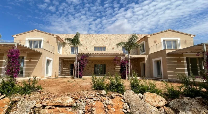 Newly built finca with sea views and a separate outbuilding near Sa Ràpita — photo 1