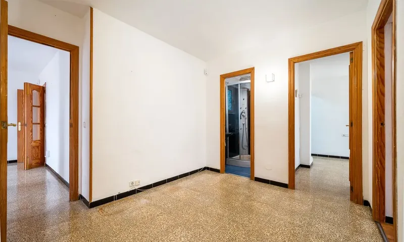 Penthouse with terrace in La Vileta, 4 bedrooms — photo 3