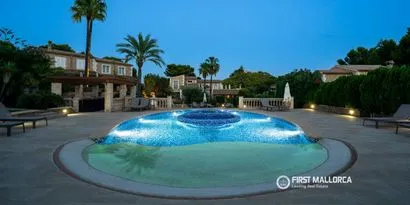 Inmobiliaria picture 0 Ref. Nº. 82227 — photo 3