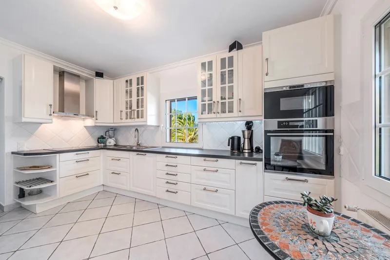 Santa Ponsa quiet location house for sale with good rental potential and easily maintained gardens — photo 6