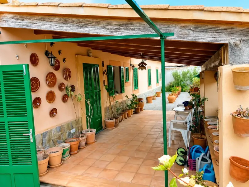 Urban finca with home in Establiments (Palma) – 683 m² plot – €640,000 — photo 7