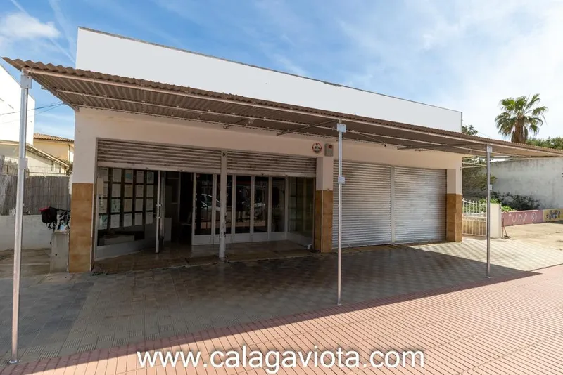 Commercial premises — photo 1