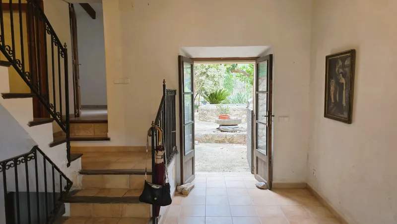 Property with great potential and spectacular views in the Sóller Valley — photo 1