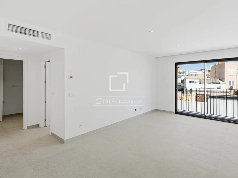 106m² apartment with 9m² terrace for sale in Palma de Mallorca — photo 1