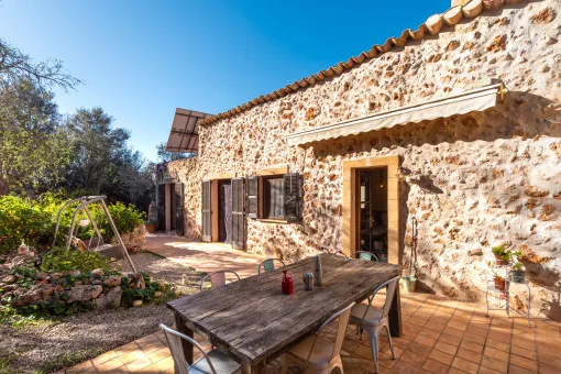Costitx, beautiful rustic finca with rental license in the heart of Mallorca, Costitx — photo 2