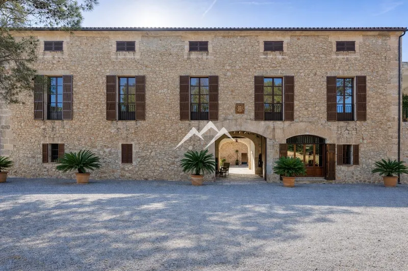 Historic Mallorcan Estate — photo 4