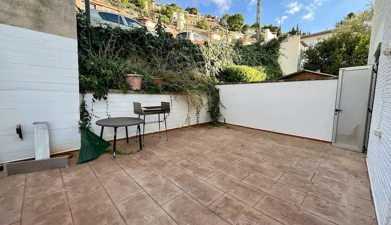 Fantastic apartment on the beachfront in Port de Sóller — photo 9