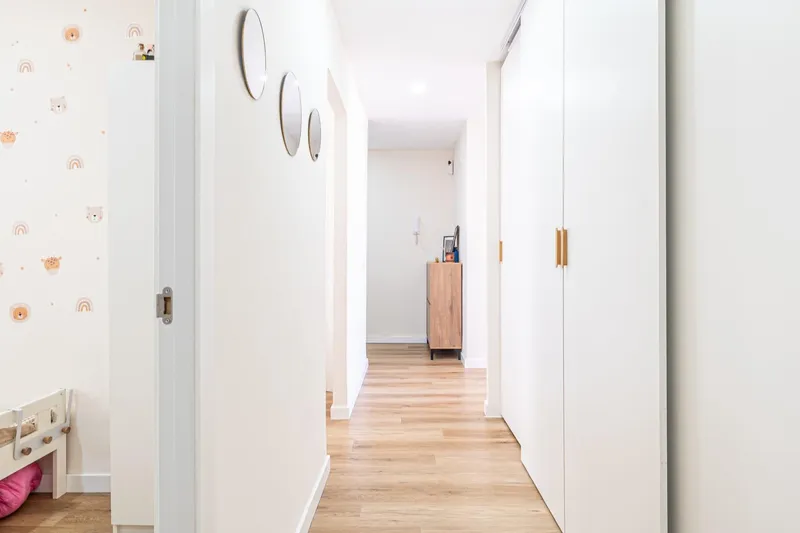 Reformed three-bedroom flat with balcony in Pere Garau — photo 7