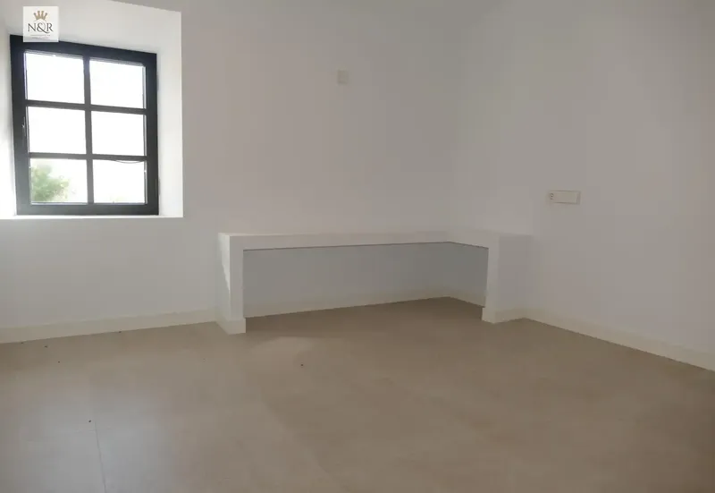 Recently renovated detached house with pool and terrace in the center of Sineu — photo 10