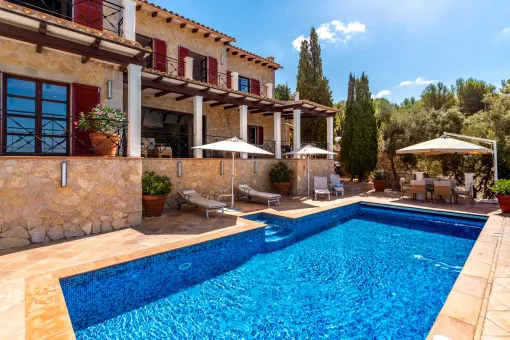 Calvia, exclusive villa near Calvià / Son Font - elegance, privacy & sea views. Available from [redacted] — photo 1