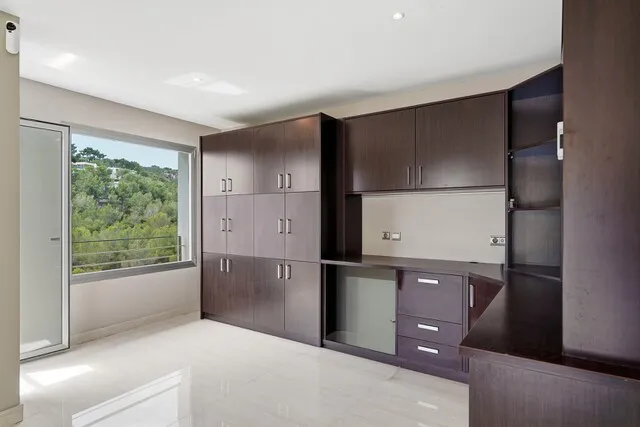 Sea view villa with potential for sale in Costa d’en Blanes, Southwest Mallorca — photo 10