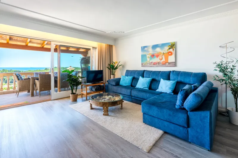 Duplex penthouse in Mediterranean complex with breathtaking sea views - overall view of the property (15638) — photo 8
