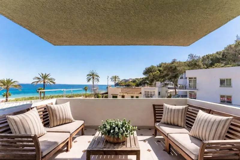 🏡 Apartment for sale in Magaluf on the seafront — photo 1