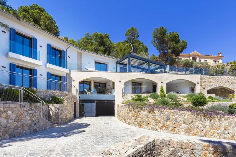 Mont Port: New-build luxury villa of the highest class with sea and panoramic views — photo 4