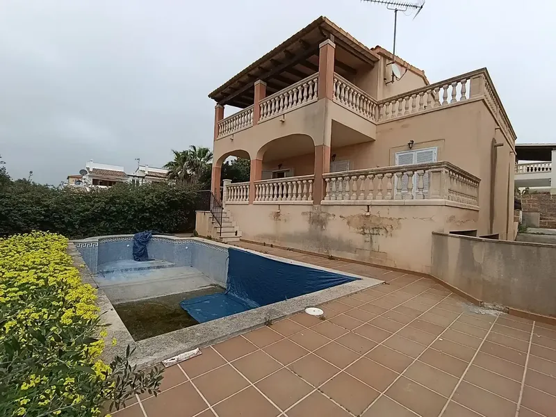 Spectacular chalet with private pool in Cala Mendia. Located just 150 meters from two beautiful coves (Cala Mendia and Cala Anguila). — photo 1