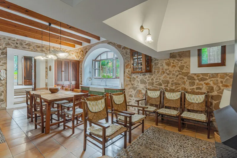 Rustic finca with swimming pool — photo 8