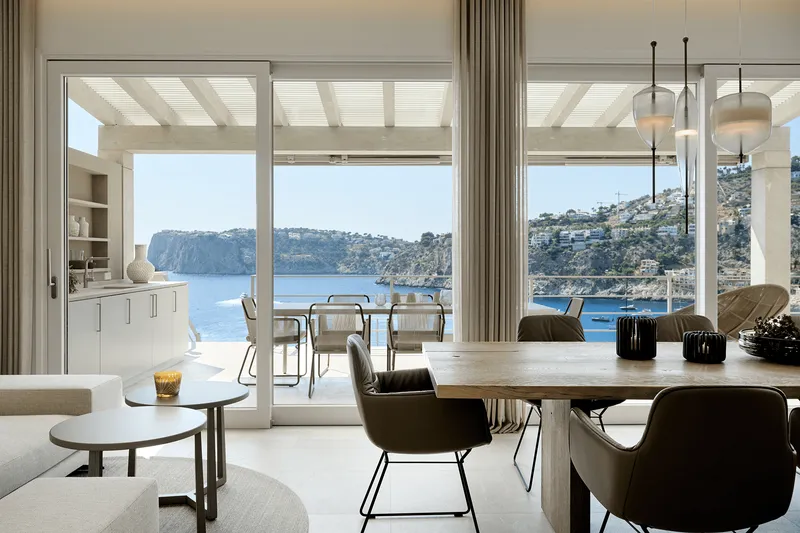 Villa with pool by the sea in Adratx — photo 12
