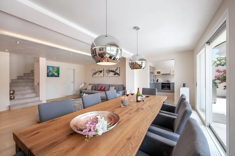 Stylishly renovated villa with harbour views and holiday rental licence — photo 7
