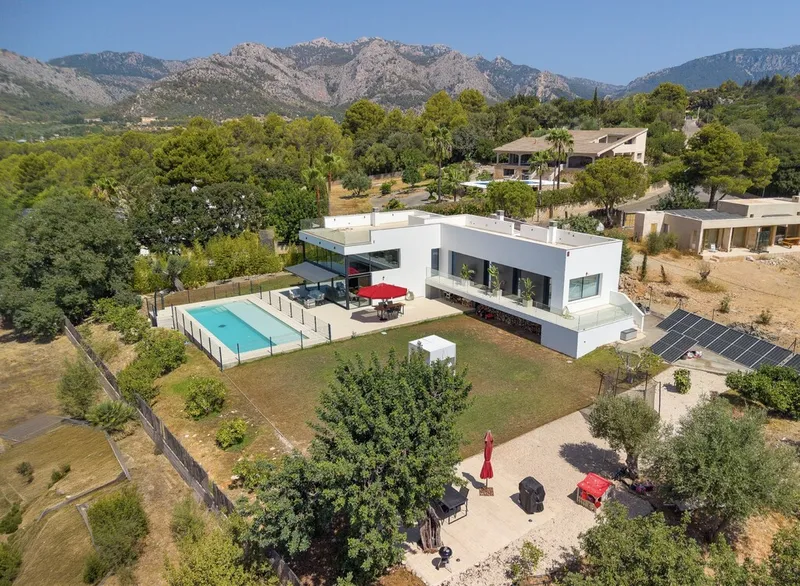 Sa Coma top quality house for sale with private pool and swimming pool — photo 1