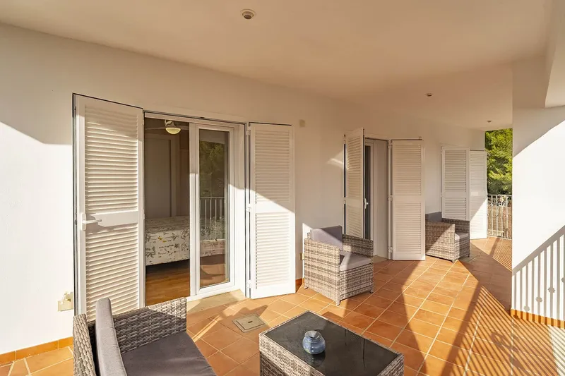 Beautiful villa in one of the most sought-after locations in the southwest — photo 12