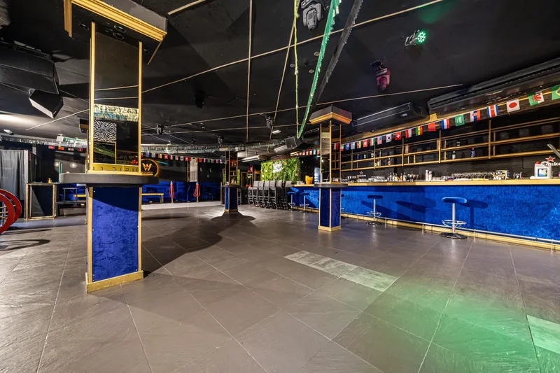 Invest in an iconic nightclub in Magaluf with a party hall license! — photo 9